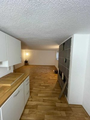 Souterrain-Wohnung in Mülheim Speldorf
