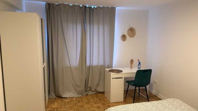 WG-Zimmer in München!