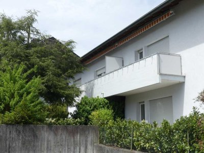 Grenzach-Wyhlen, schöne 3,5 Zi.-Wohnung, EG, Gartenfreisitz