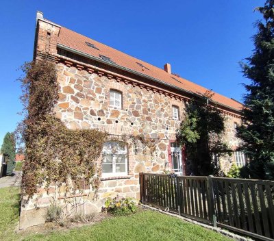 Historie trifft Zukunft – Hochwertig saniertes Landhaus mit Charakter, Charme und Ausbauoptionen