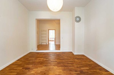 Bezauberne Erdgeschosswohnung mit Terrasse und kleinem Gartenanteil!