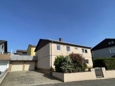 Freistehendes Einfamilienhaus mit  2 Garagen plus Sauna in Bammental