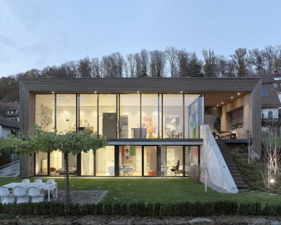 Architektur-Highlight mit Weitblick: Repräsentatives Designhaus „CL16“ in bester Hanglage