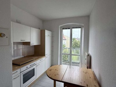 Gepflegte 2-Zimmer-Altbauwohnung unweit von Zionskirchplatz
