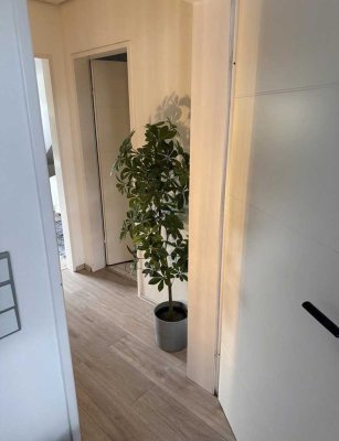 Renovierte 2,5 Zimmer Wohnung mit Balkon in Bad Salzuflen