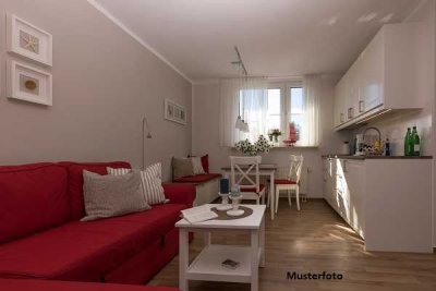 Reihenendhaus nebst Garage