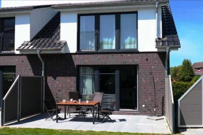 Modernes Zuhause am Meer mit Garten – Ruhe und Strandnähe