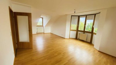 Gepflegte 3-Zimmer-Wohnung mit Loggia im 3. OG in Landsberg am Lech