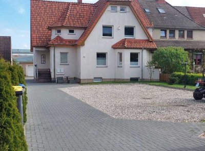 Stilvolle, gepflegte 3-Zimmer-Wohnung mit Einbauküche in Wismar