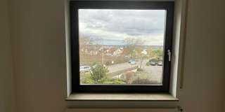 Vermietet!!!! Sehr helle 4-Zimmer Wohnung mit Balkon im 1. OG mit Blick auf die Rheinebene