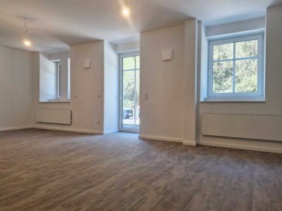 Tolle Single-Wohnung - 2 ZKB mit Terrasse