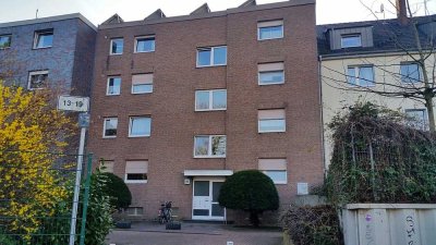 Schöne 2,5 Raum-Wohnung in zentraler Lage, WBS erforderlich!