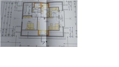Attraktive 3-Raum-Dachgeschosswohnung mit Balkon in Lauben