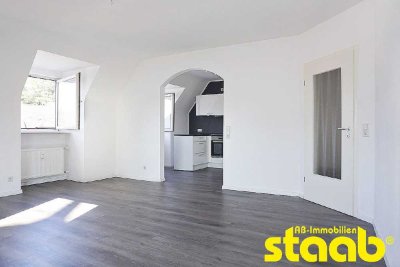 *** ZENTRUM *** 2-ZIMMERWOHNUNG INMITTEN DER STADT! MIT STELLPLATZ!!!