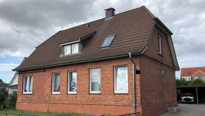 Gepflegte 1,5-Zimmer-Erdgeschosswohnung mit EBK in Geesthacht-Grünhof