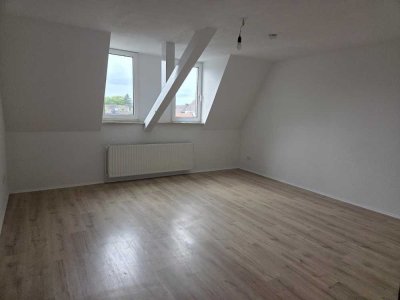 Gemütliche 3-Zimmer-Dachgeschoss-Wohnung