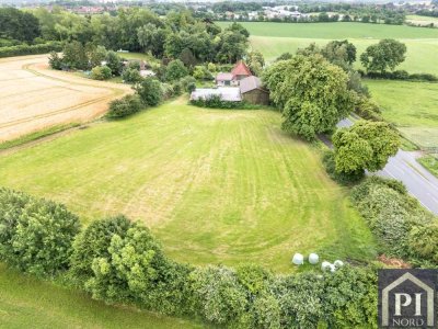 Landliebe neu gedacht! Weideland & Stallungen mit Ausbaupotenzial im Bestandsgebäude für Ihre Ideen!