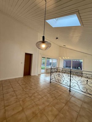 Charmantes Architektenhaus in Stadtbergen – Ihr neues Zuhause wartet!