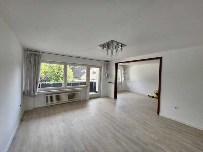 Erstbezug nach Sanierung mit Balkon: Attraktive 2,5-Raum-Wohnung in Bielefeld