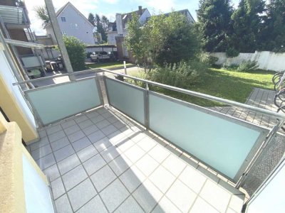 2578 - Gut geschnittene Altbauwohnung mit Südbalkon nähe Hauptbahnhof!