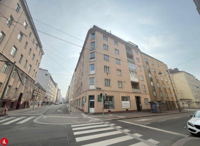 92 m² Altbauwohnung mit Ecklage &amp; Entwicklungspotenzial