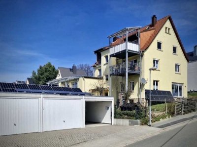 200m² + 103m² + 97m² = Viel Platz für Wohnen/Arbeiten inkl. PV-Anlage, 5 Garagen, Carport u.v.m.