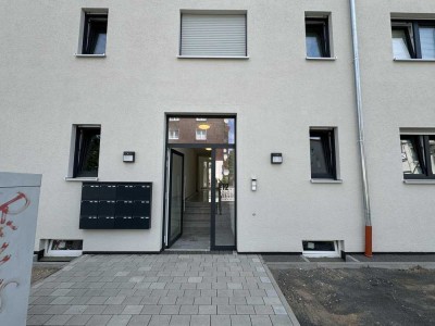 Neue Helle und großzügig geschnittene 2-Zimmer-Wohnung