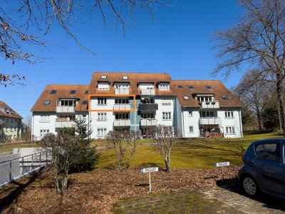 Großzügige, helle 3-Zimmerwohnung mit Balkon in ruhiger Waldrandlage