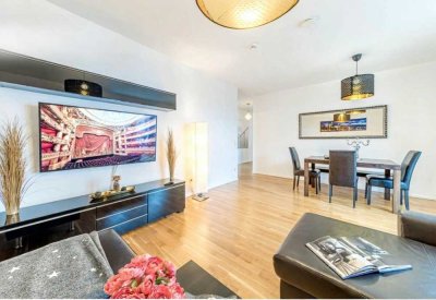 Stilvoll möblierte, moderne 3-Zimmer-Wohnung mit Balkon/Frankfurt-Niederrad (Warmmiete, alles inkl.)