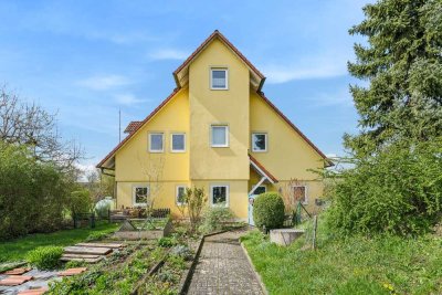 Renditestarkes Wohn- und Geschäftshaus aus 1998 in Sulzfeld auf 2.469 m² traumhaftem Grundstück