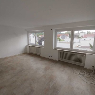 830 € - 58 m² - 2.0 Zi.