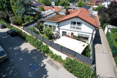 Idyllisches Einfamilienhaus mit nicht einsehbarem Garten