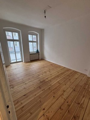 Komplett grundsanierte und modernisierte Etagenwohnung