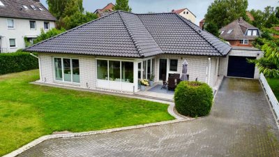 Bungalow mit großem Grundstück in ruhiger, zentraler Lage in Garbsen