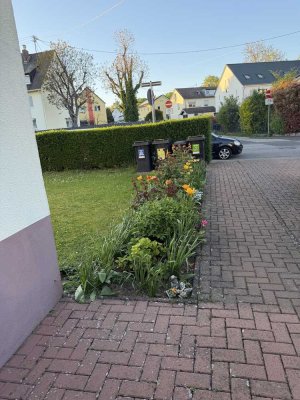 Helle 2-Zimmer Wohnung im EG in Wiesbaden-Biebrich