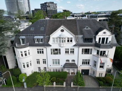 Stilvolle, gepflegte 1-Zimmer-Wohnung, möbliert, am Post Tower