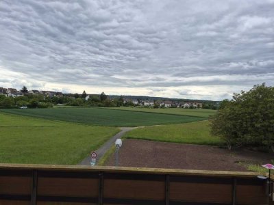 Sonnige 3-Zi.-Wohnung mit Traumblick & Garage in Stuttgart-Weilimdorf