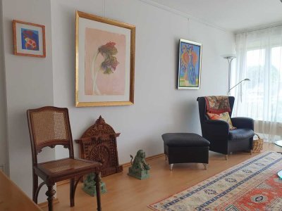 Schöne helle 3 Zimmer Wohnung mit Balkon in D-Wersten - sehr ruhige Lage !