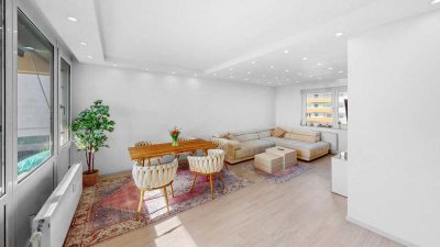 Exklusive 3 -Zimmer-Wohnung mit hochwertiger Kernsanierung, Südbalkon und Einbauküche