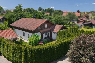 Großzügiges Einfamilienhaus in ruhiger Lage, auf Erbpachtgrund