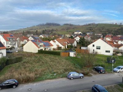 Helle 4-Zimmer Wohnung mit Balkon und Garage in Heppenheim