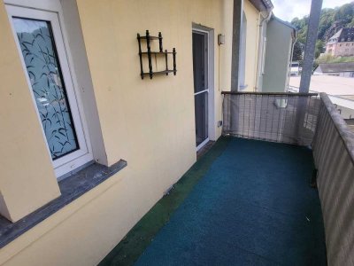 Große 3-Raum Wohnung mit Balkon in Schwarzenberg