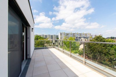 EXKLUSIVE PENTHOUSE WOHNUNG MIT 174M² IM 22. BEZIRK – 4 ZIMMER, 3 TERRASSEN UND AUFZUG DIREKT IN DIE WOHNUNG