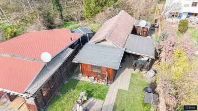 FERIENHAUS IN KLEINGARTENSIEDLUNG - MITTEN IM PRATER - GRÜNRUHELAGE - SWIMMINGPOOL