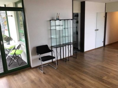 Attraktive 2 ZW in einem gepflegte MFH mit Balkon, TG