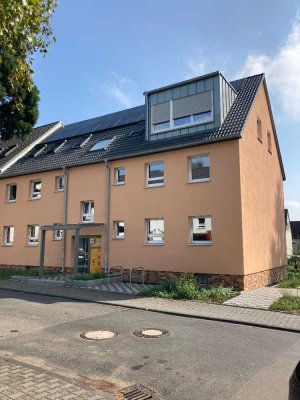 NEU !!! Sanierte 2-Zimmerwohnung in Brühl-Vochem mit  Tageslichtbad und Dusche