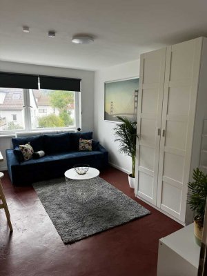 Voll möblierte 1-Zimmer-Wohnung mit Balkon