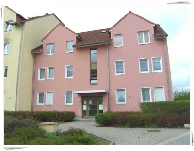 Charmante Erdgeschoß Wohnung im Grünen !