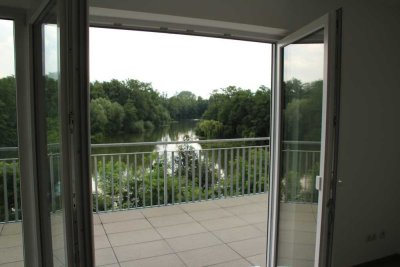 Modernes Wohnen mit Seeblick