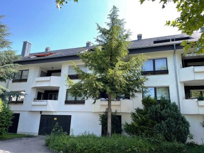 Frei und sofort bezugsbereit - Schöne gepflegte Wohnung mit Loggia und Garage